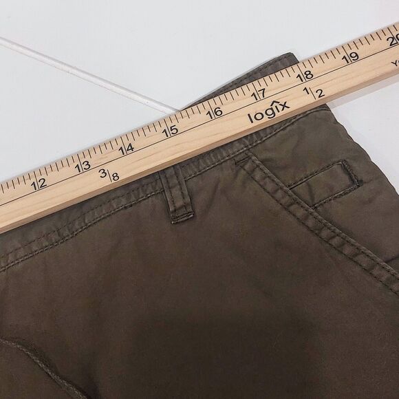 J Crew Women's Favorite Fit Cargo Pants Size 14 Green Roll Up Legs Skater - Picture 9 of 12